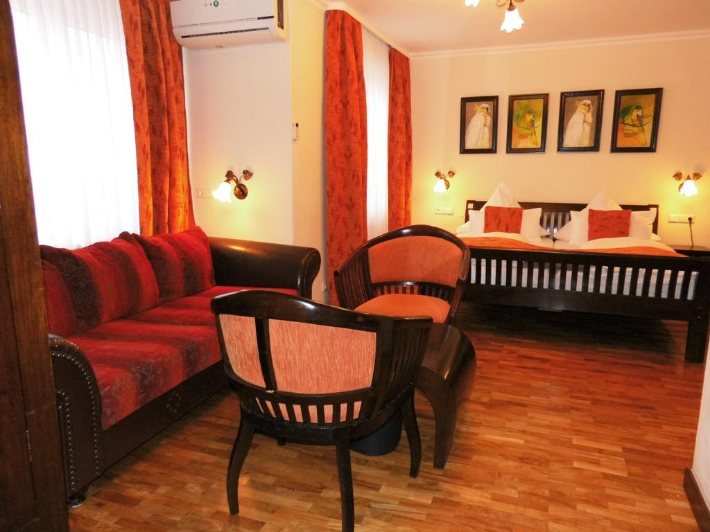 Aparthotel Guzulka & Restaurant Berlin Zewnętrze zdjęcie