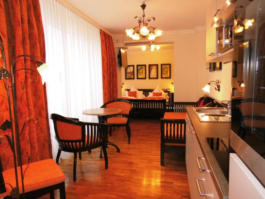 Aparthotel Guzulka & Restaurant Berlin Zewnętrze zdjęcie